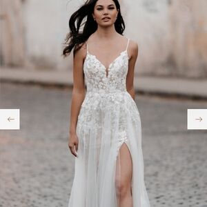 Elegant White Lace Evening Gown